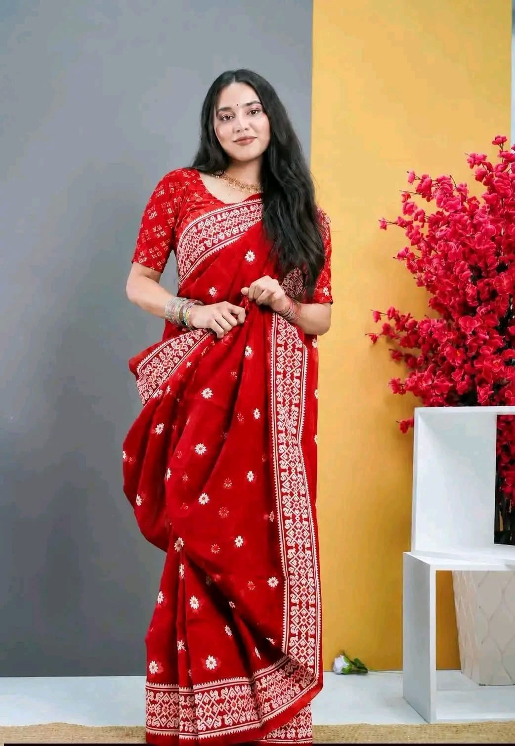 Half Silk Screen Print Saree