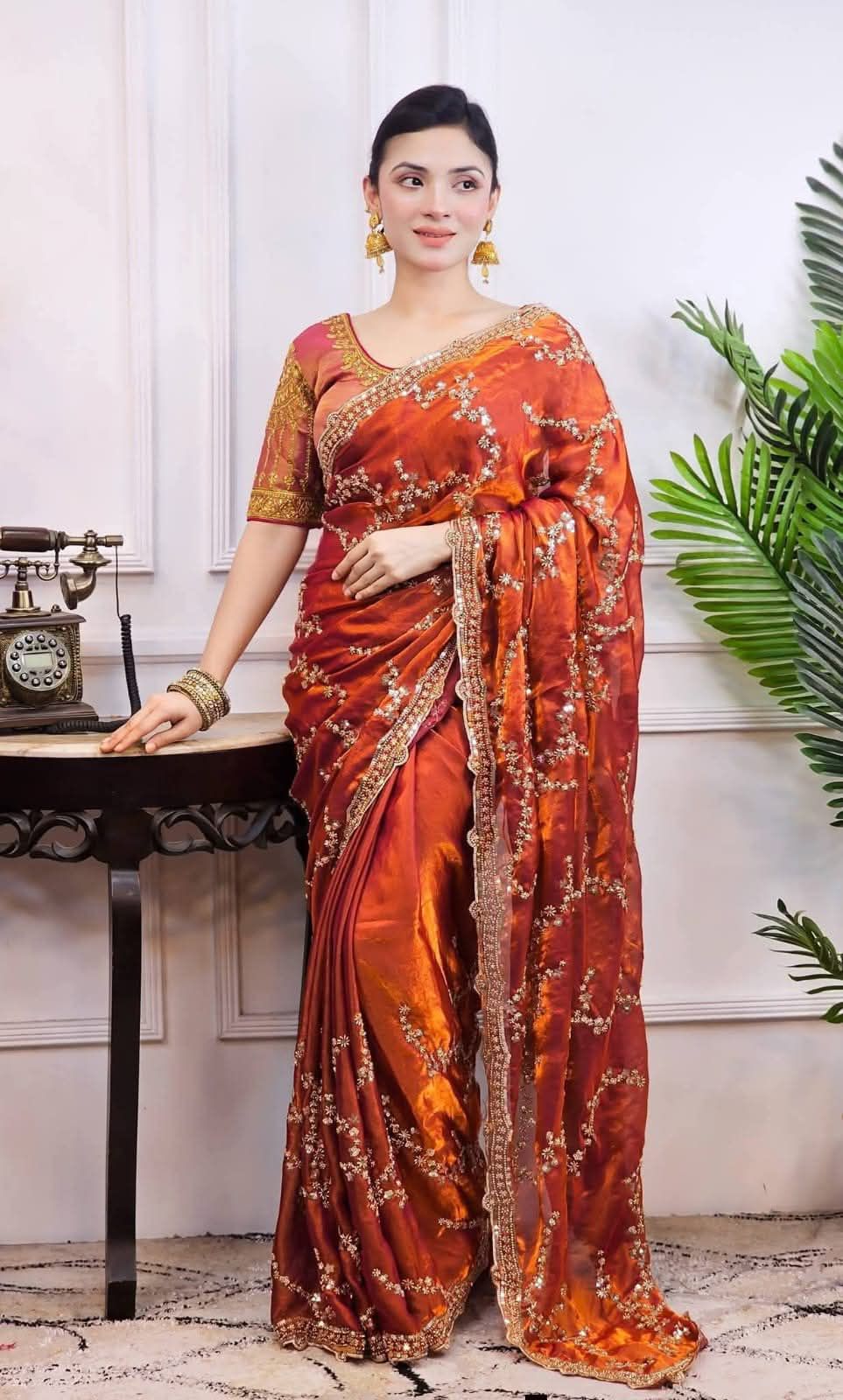 ইন্ডিয়ান শাড়ি